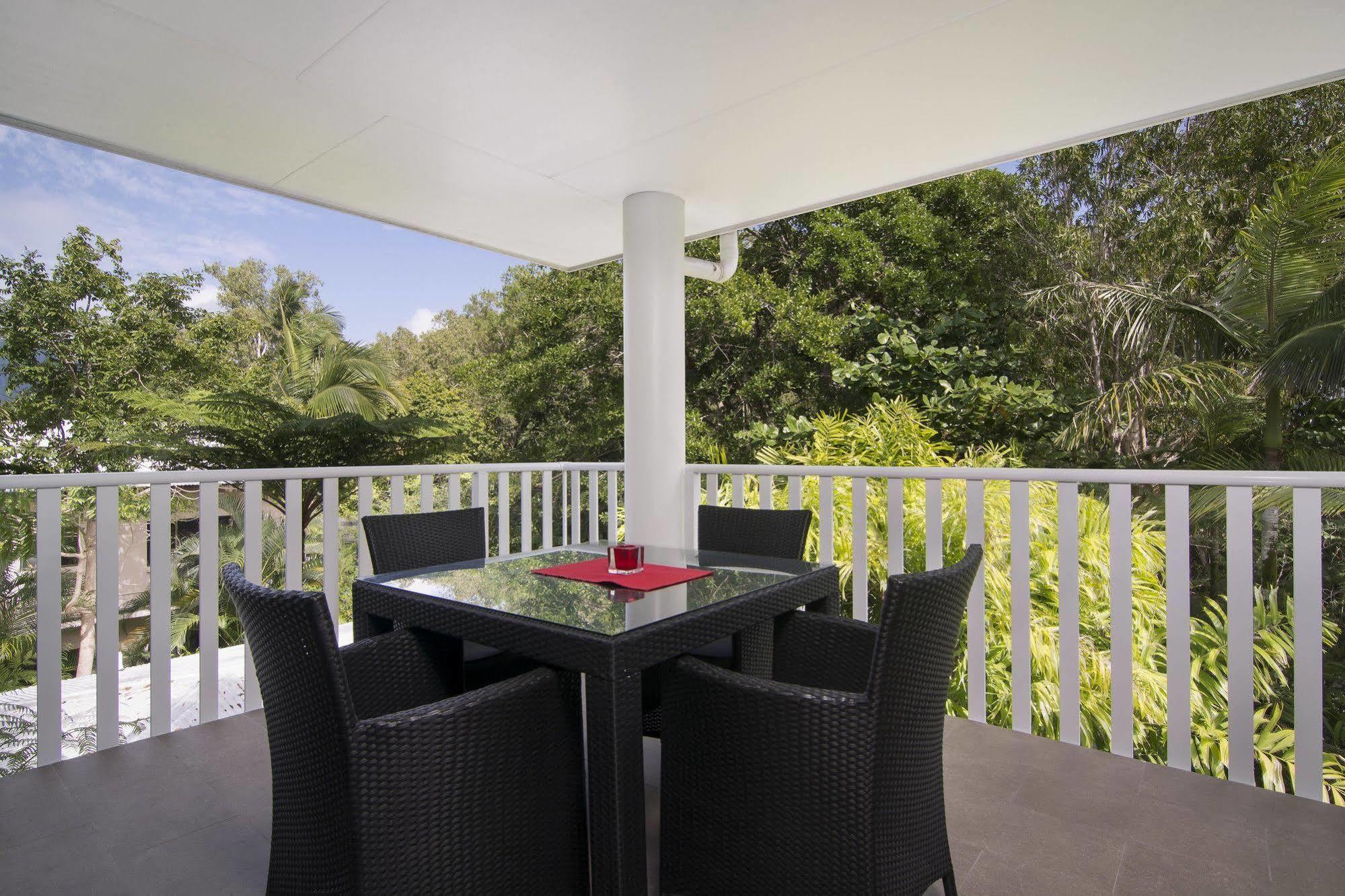 Outrigger Apartments Port Douglas Exterior foto